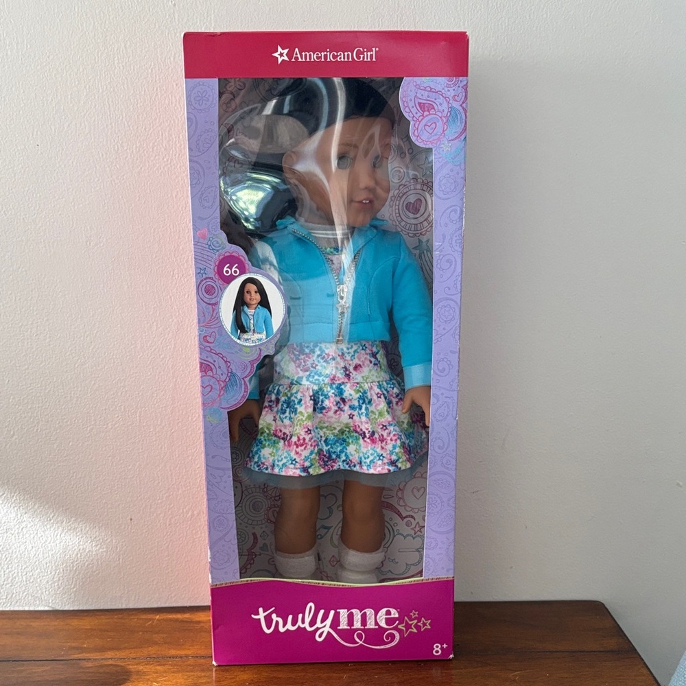 American Girl Truly Me Doll in Blue and Floral Outfit